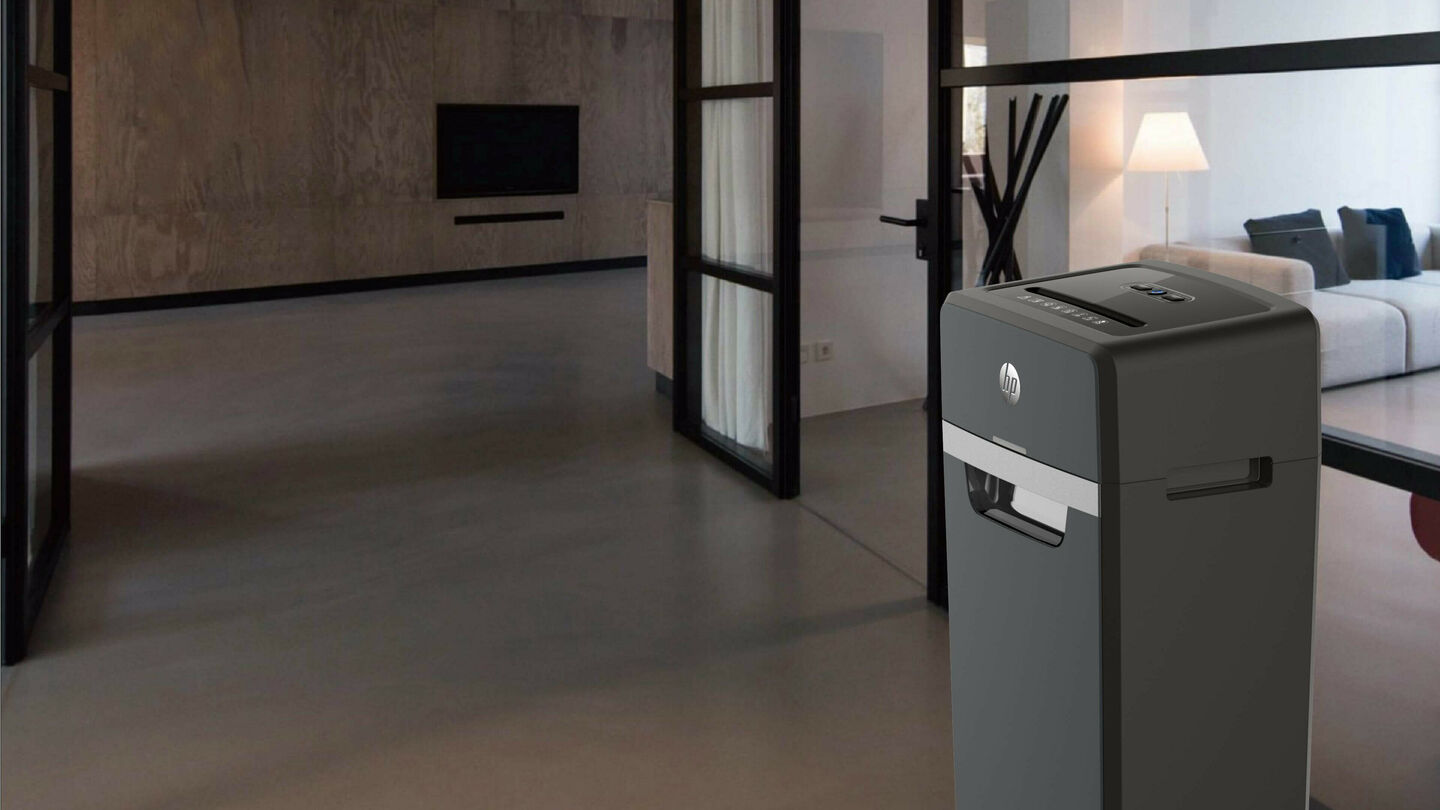 HP Pro Shredder 16MC Front linke Seite im Raum/GO Europe